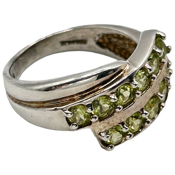 925 Sterling Silver Light Green Peridot Gemstone Ring - Size 7.5 - Picture 4 of 8
